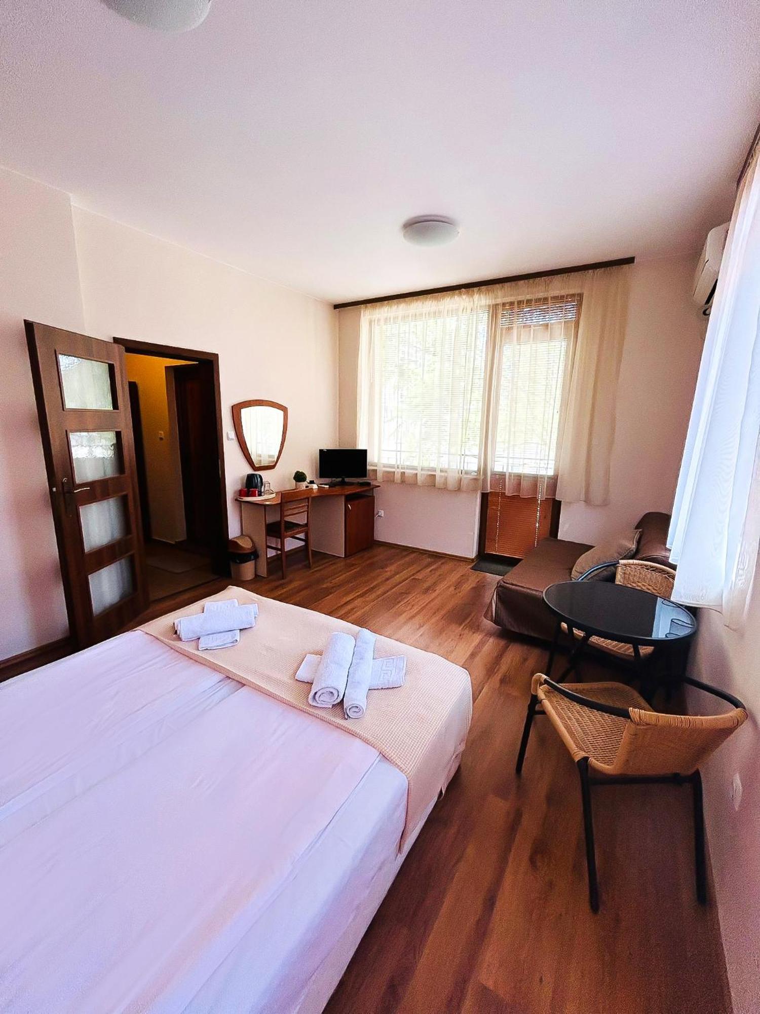 Family Hotel Helios Sunny Beach Buitenkant foto